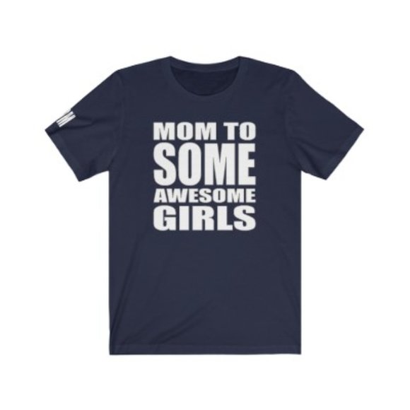 SBC Mom to Girls Short Sleeve Graphic Tee - Picture 4 of 8